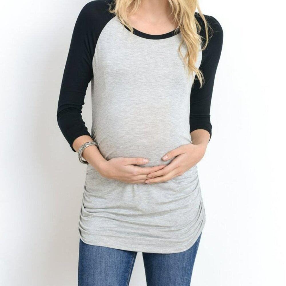 GRAY & Black Maternity Raglan Top - Small